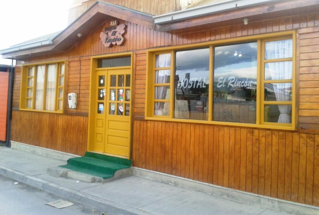 Hostal El Rincon Puerto Natales Esterno foto